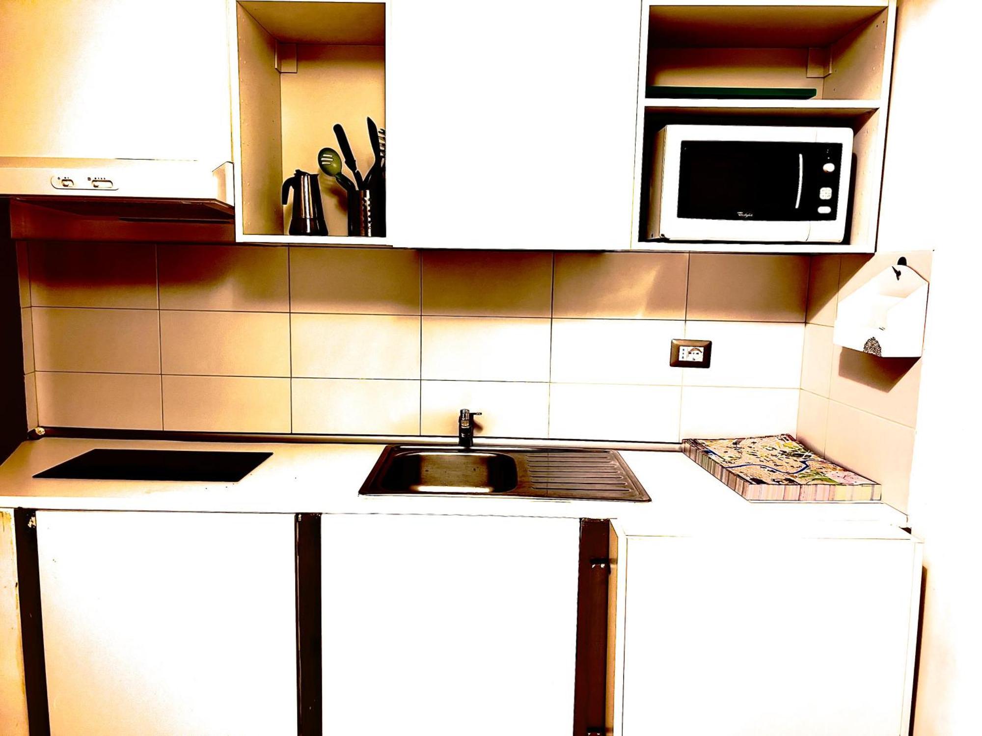 Apartment Pantheon Luxury Historic Center